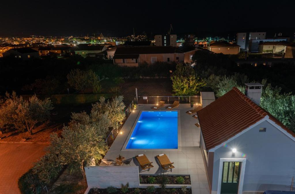 Villa Dalmata تروغير المظهر الخارجي الصورة